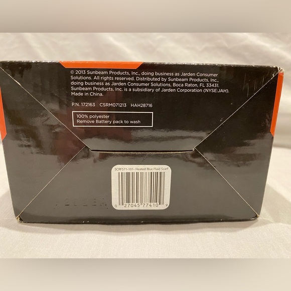 CozySpot Unisex Heated Scarf. Soft Fleece in Attractive Blue Grey White Plaid. - Picture 9 of 11